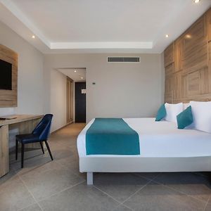Premium Double Room Garden View